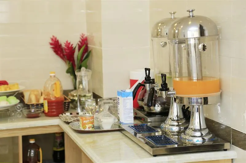 Phuong Anh Hotel Nha Trang 3*,  Vietnám
